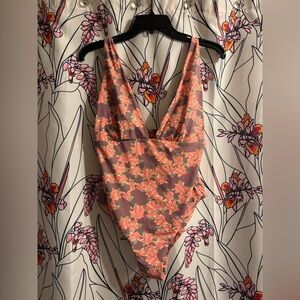 Fighting Eel KIMI ONE PIECE - SEPIA BOUGAINVILLEA